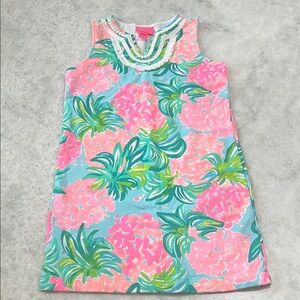 Lilly Pulitzer Sleeveless Dress in pineapple shake print-size M 6-7